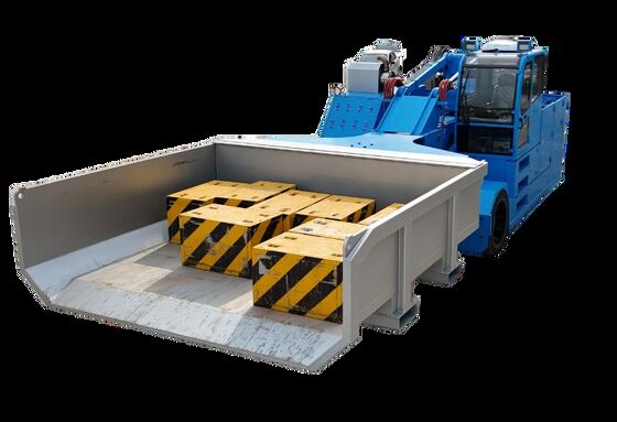 Furnace Charging Vehicle with Interchangeable Scrap Containers Vertical Lift and Telescopic Arm for Efficient Charging