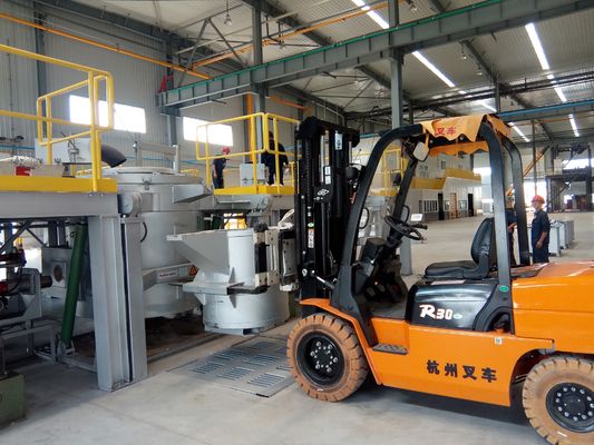 Hydraulic Tilting Aluminum Melting Furnace 1000KG High Pressure Die Casting For HPD