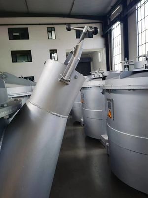500～3000 Capacity Molten Aluminum Transfer Ladles With Surface Temperature Rise ≤50C And Natural Temperature Drop ≤12C/h