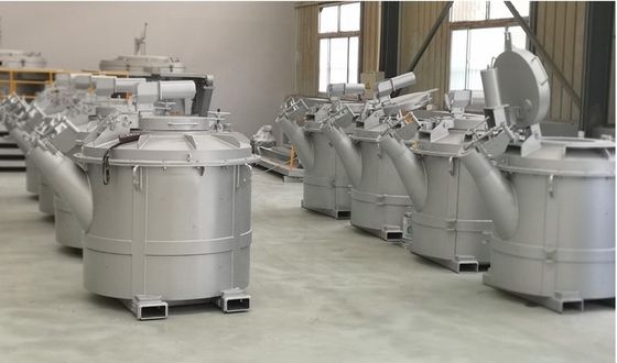 Industrial Molten Aluminum Transfer Ladles With ≤15C/H Natural Temperature Drop C/H And 1000KG Capacity