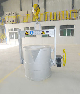 Smooth Surface Finish Molten Aluminum Transfer Ladles For Temperature Molten Metal Transfer Operations