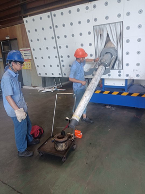 Rotary Flux Injector for Injection Molding Lifted by Crane Pressure Mpa 0.1-0.6 Smooth and Precise Operation