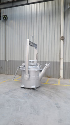 High Capacity Molten Aluminum Transfer Ladles with Lid Made of Castable Raw Material 1-10 Tons Capacity