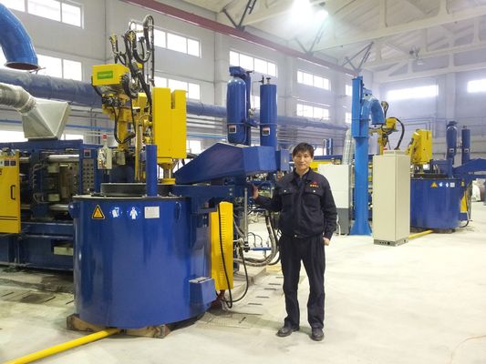 Blue 1000KG Electric Furnace For Aluminium Melting Holding Furnace Complete Combustion
