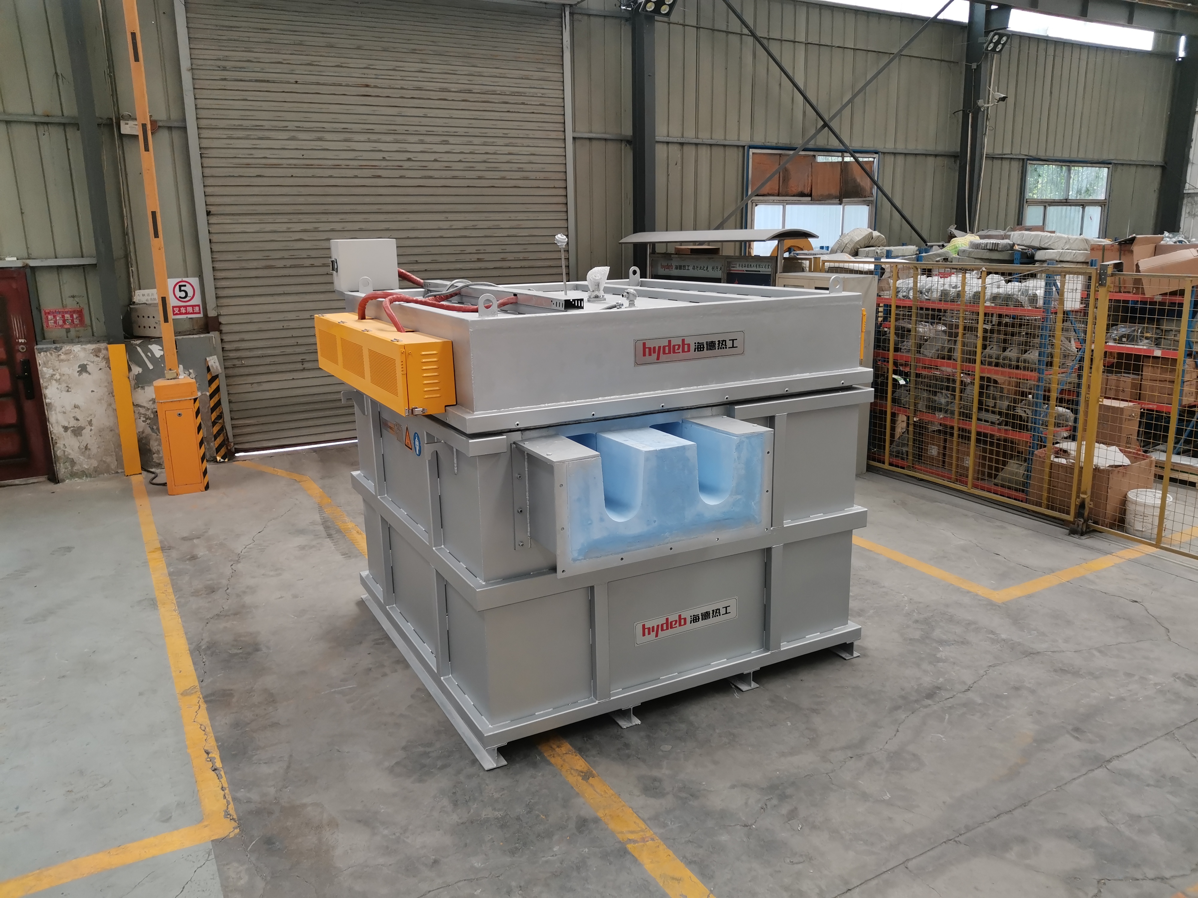 Inner Lining Sintered Castable Filtration Box with Electrical Immersed ...